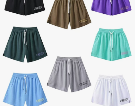 STNP 单层系带三分裤字母小标印花运动篮...