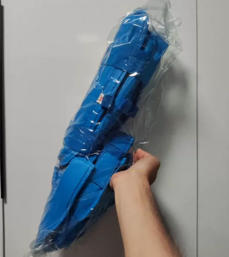 定制空手道护腿XL 全新，最后一副 本人1...