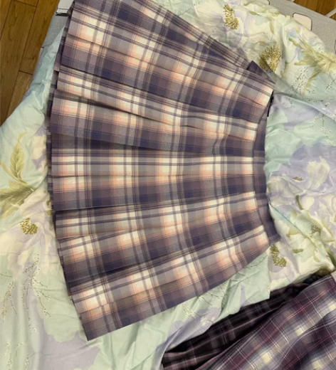 熊之工作室的jk群，全新的，一直挂着，喜欢...