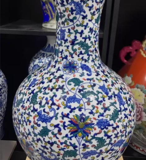 景德镇现货甩卖 图一 图二 图三釉下五彩缠...