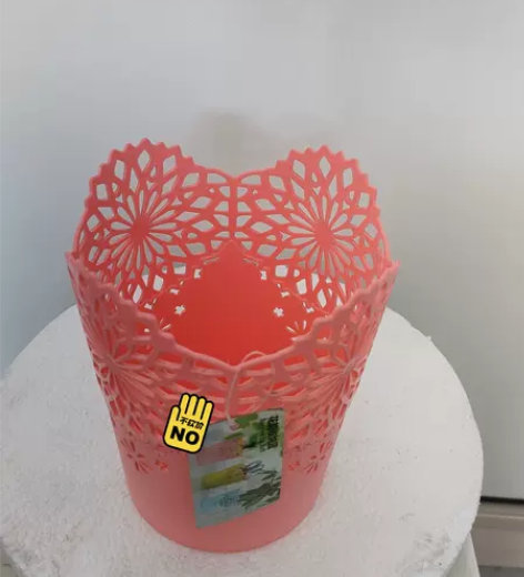 桌面小笔筒。。 感兴趣的话点“我想要”和我...