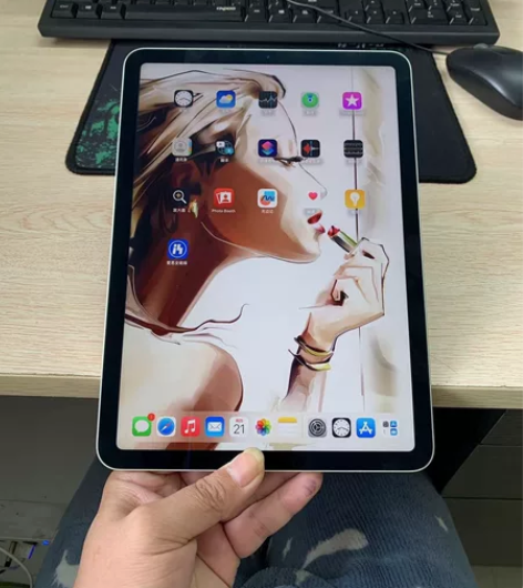 电池98% 2020款iPad Air4 ...