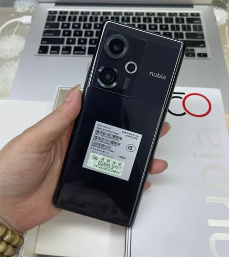 努比亚Z50 5G全网通游戏机骁龙8Gen...