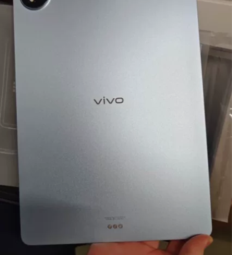?vivo Pad(8+256 配原装键盘...