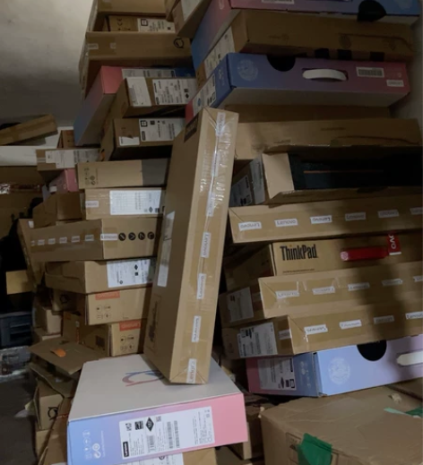 有大量联想品牌笔记本空箱子21-23年之间...