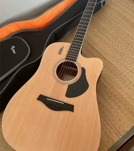 原价429 卖吉他299元 几乎全新 感兴...