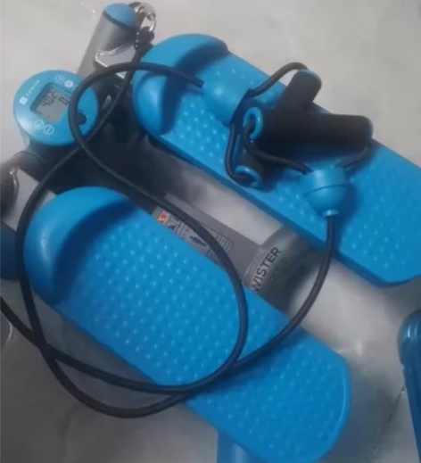 踏步机，9成新，80元，红桥自提 感兴趣的...