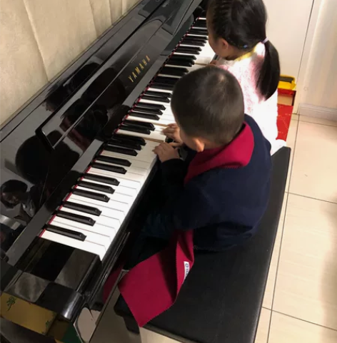 钢琴，闲置 感兴趣的话点“我想要”和我私聊...