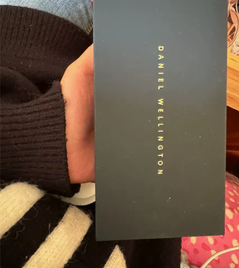 DW女士手表 前男友送的 不喜欢 戴了三次...