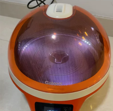 闲置基本全新格兰仕微波炉一个，送微波炉器具...