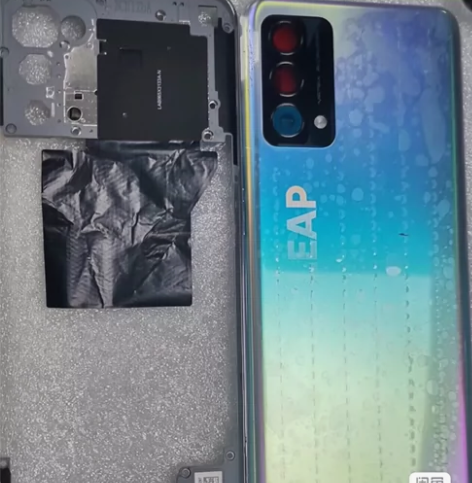 Realme Q3pro狂欢版拆机后盖 中...