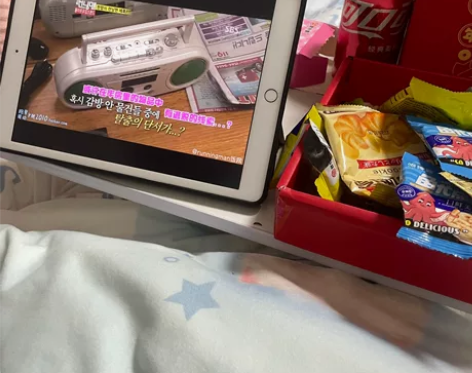 ipad2020粉色 买来做笔记看剧的 毕...