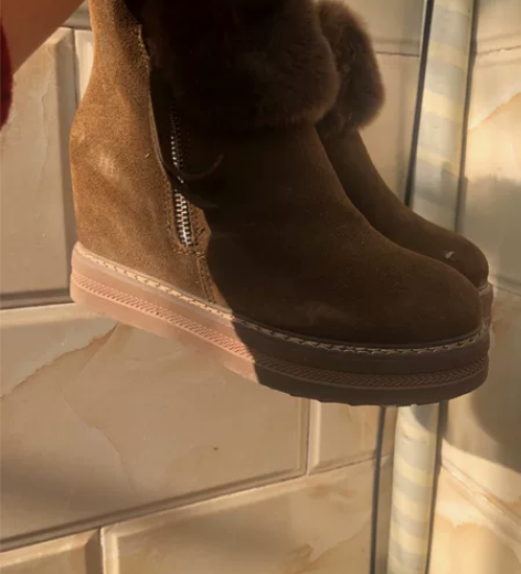 #厚底女鞋 38码，内增高8cm雪地靴，女...