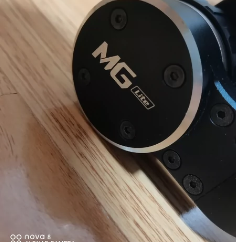 飞宇MG  Lite三轴稳定器 买来只用过...