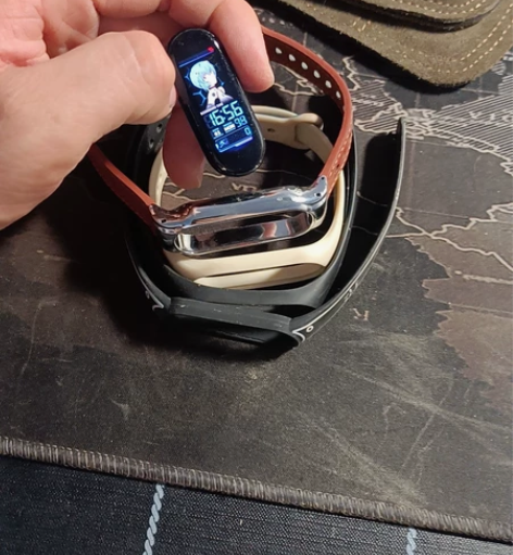 小米手环6，非nfc版本 屏幕触控失灵，现...