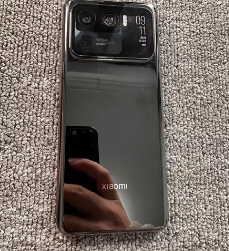 小米11Ultra 12+256  陶瓷黑...