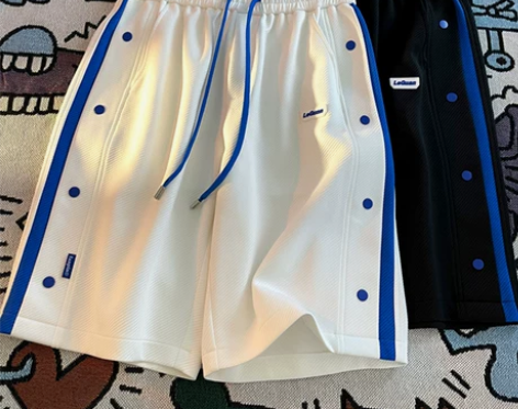 排扣篮球短裤女夏季设计感美式高街五分裤潮i...