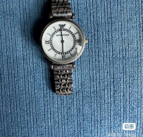 阿玛尼女士腕表摩天轮 贝母色 表盘直径32...