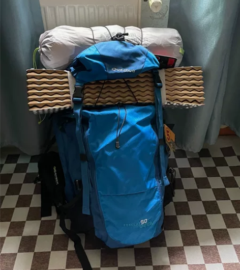 迪卡侬登山包50L 仅登山包 重装过一次 ...