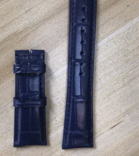 万国鳄鱼皮表带替代款。22x18深蓝色，美...