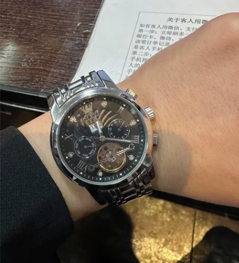 出一个香港品牌手表 看腻了想换一个，功能正...