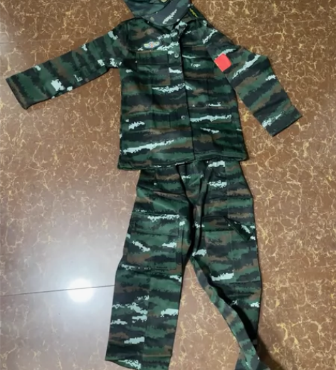 全新儿童迷彩服三件套130 感兴趣的话点“...