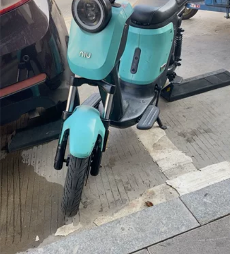 小牛U B在App系统100，000首过户...