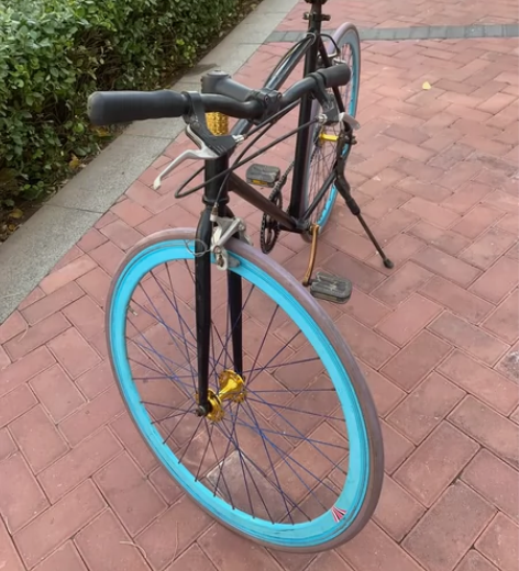 闲置一辆死飞 700C。轮胎很新！杨柳青看...