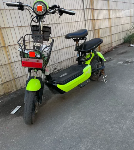 换新车出 台铃 小花生 电动车一台 7 月...