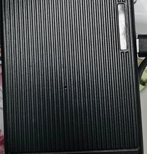 云比邻定位器 gps定位器,大电池,有磁铁...