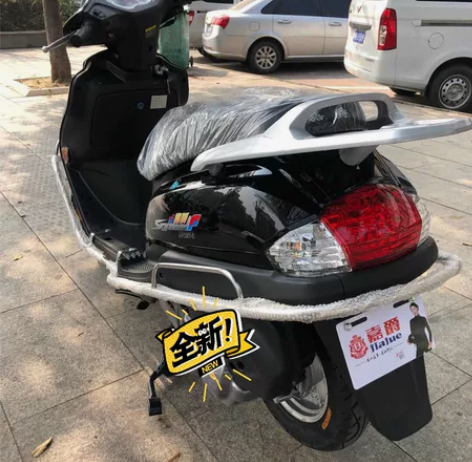全新嘉爵摩托车，国四电喷，厂家直销 丰厚礼...