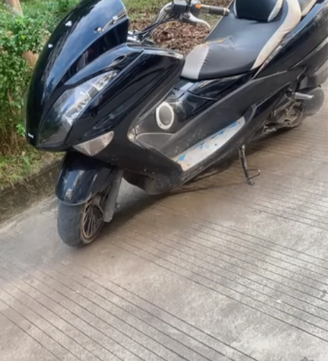 换车了，贱卖移动大沙发 感兴趣的话点“我想...