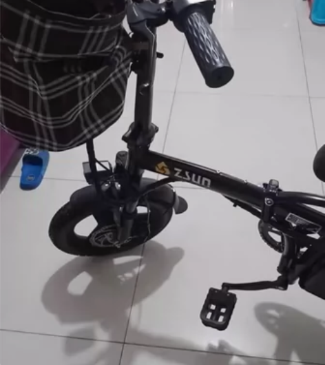 没用过全新 代驾 代步神器 可折叠 可放车...