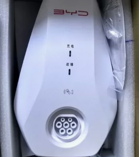 全新！全新！诚心无套路 本人闲置一台全新比...