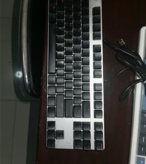 雷柏机械键盘87键，无灯光 有线 黑轴（非...