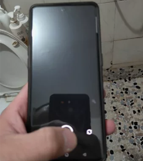 oppo Reno9 电池100%无卡状态...