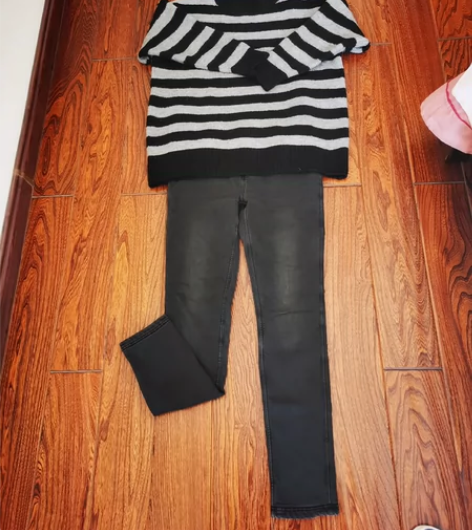 毛衣与牛仔裤2件配套出 无瑕疵 清衣柜主页...