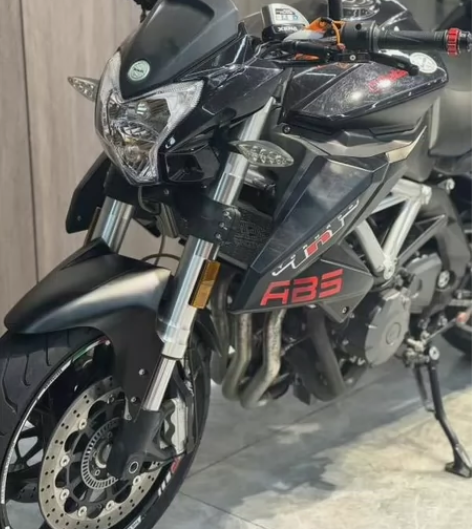 贝纳利黄龙600，另外车行长期批发95新二...