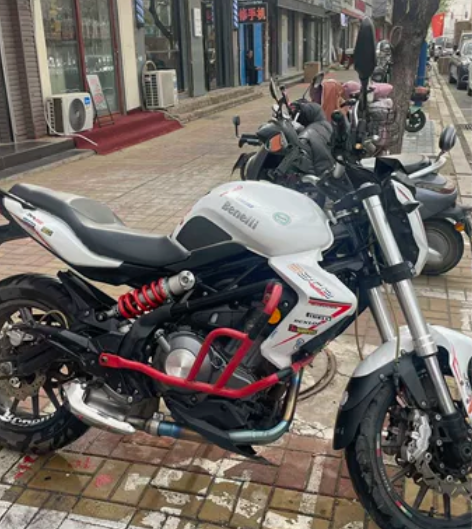 贝纳利黄龙300 中国好声音 20000多...