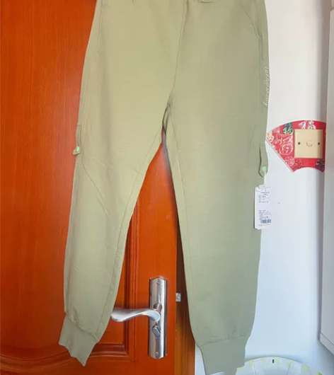 【全新】自由呼吸运动裤女 颜色：薄荷绿色 ...