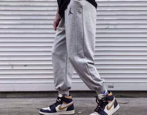 aj飞人束脚裤秋冬季运动长裤宽松刺绣加绒休...