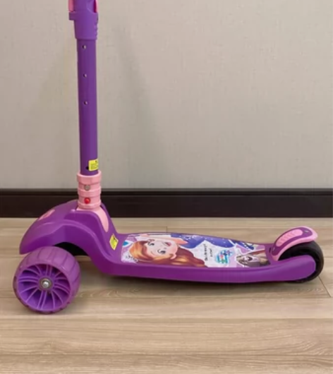 家人买重、哎多多牌、只在家里骑过几次都没下...