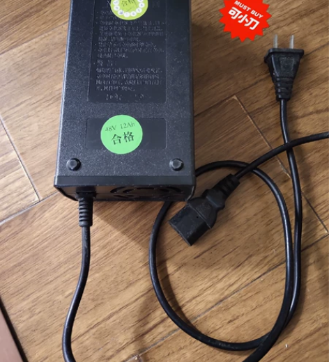 48V电池车充电器，现在用不到了，便宜出，...