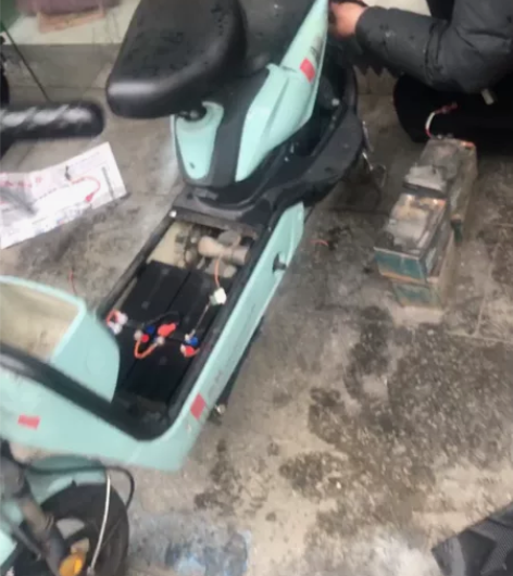 新国标电动自行车，我老婆爱护的好。车子骑了...