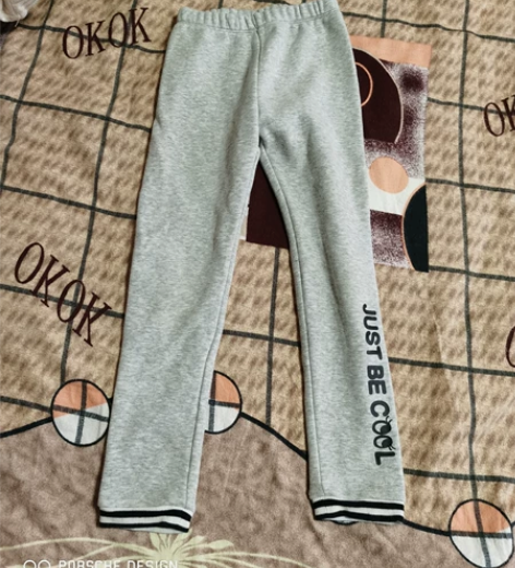 女童运动裤加绒，120码瘦点的穿好看！ 感...