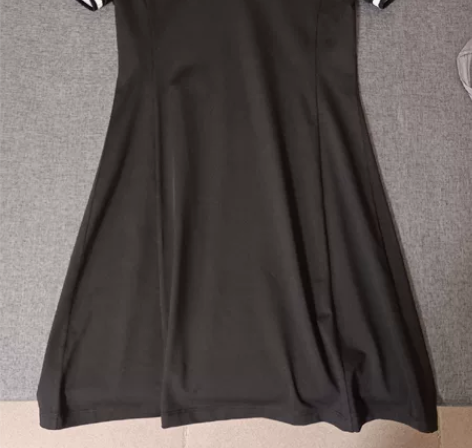 ssv高尔夫连衣裙低价出 没开扣眼【拍下送...