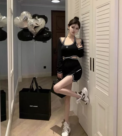 【JOEY】2023年新款春装女裙子春秋款...