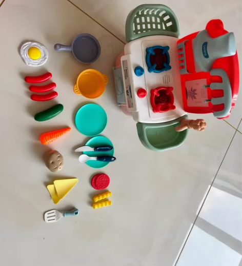 贝恩施儿童厨房玩具 零部件齐全 孩子小，兴...