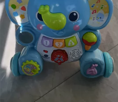 伟易达大象音乐宝宝学步车 新旧如图，仅限自...