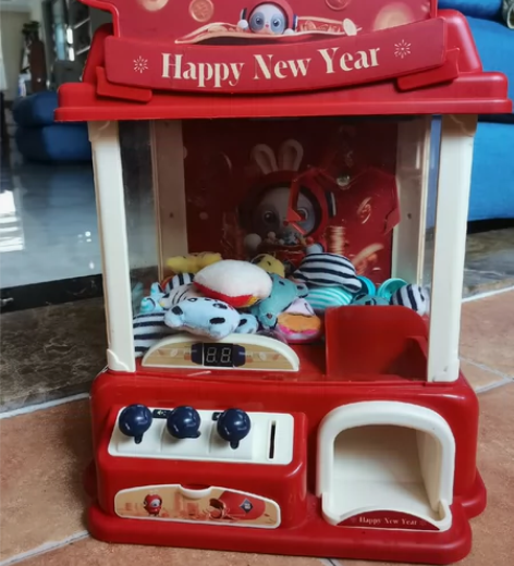 淘嘟嘟新年限定版娃娃机，2022年底购入，...